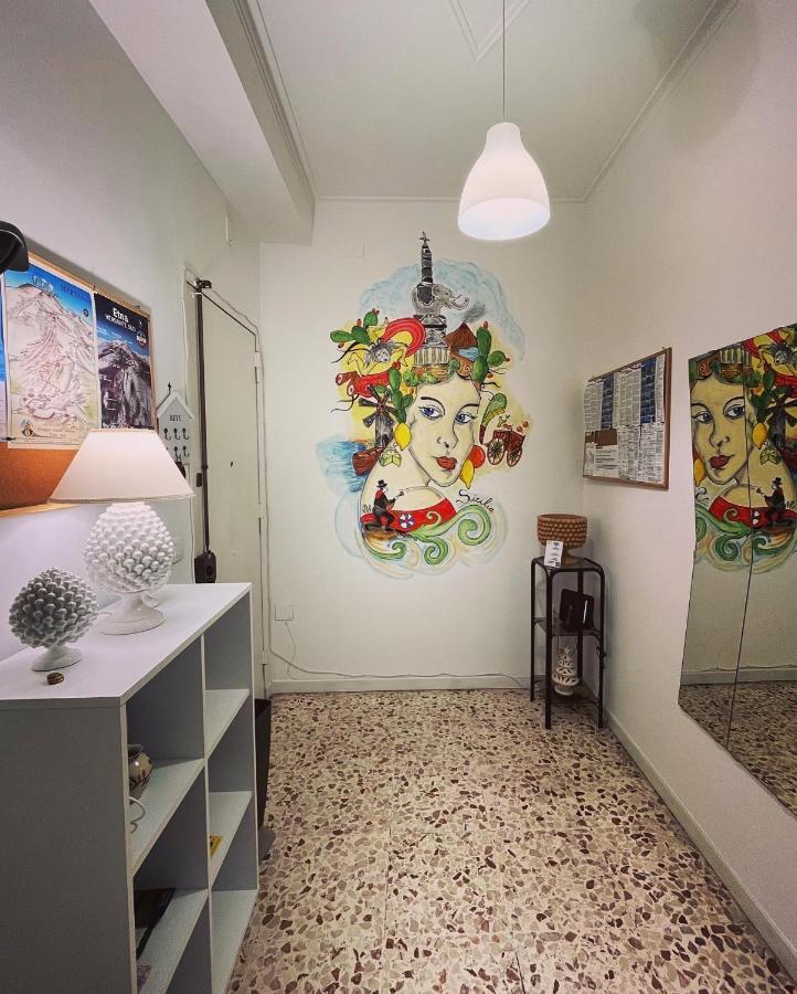 Giuffrida Apartment Rooms Катания Екстериор снимка